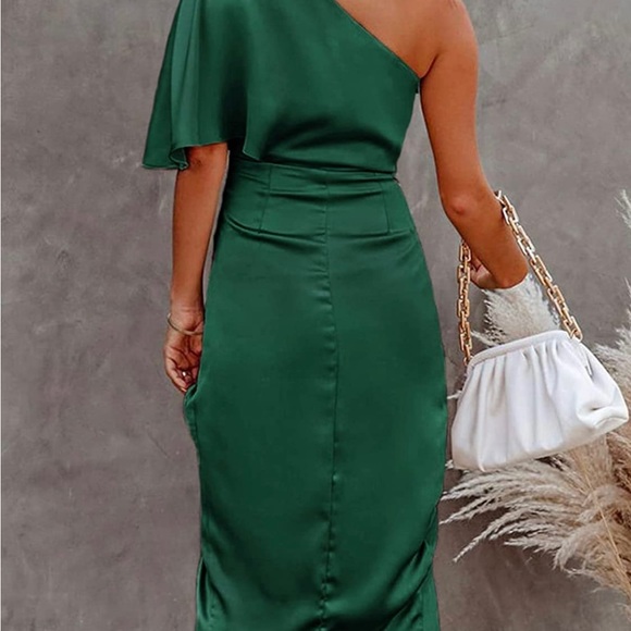 Teal one shoulder high low dress. The green dress is just for fit reference - Picture 5 of 5